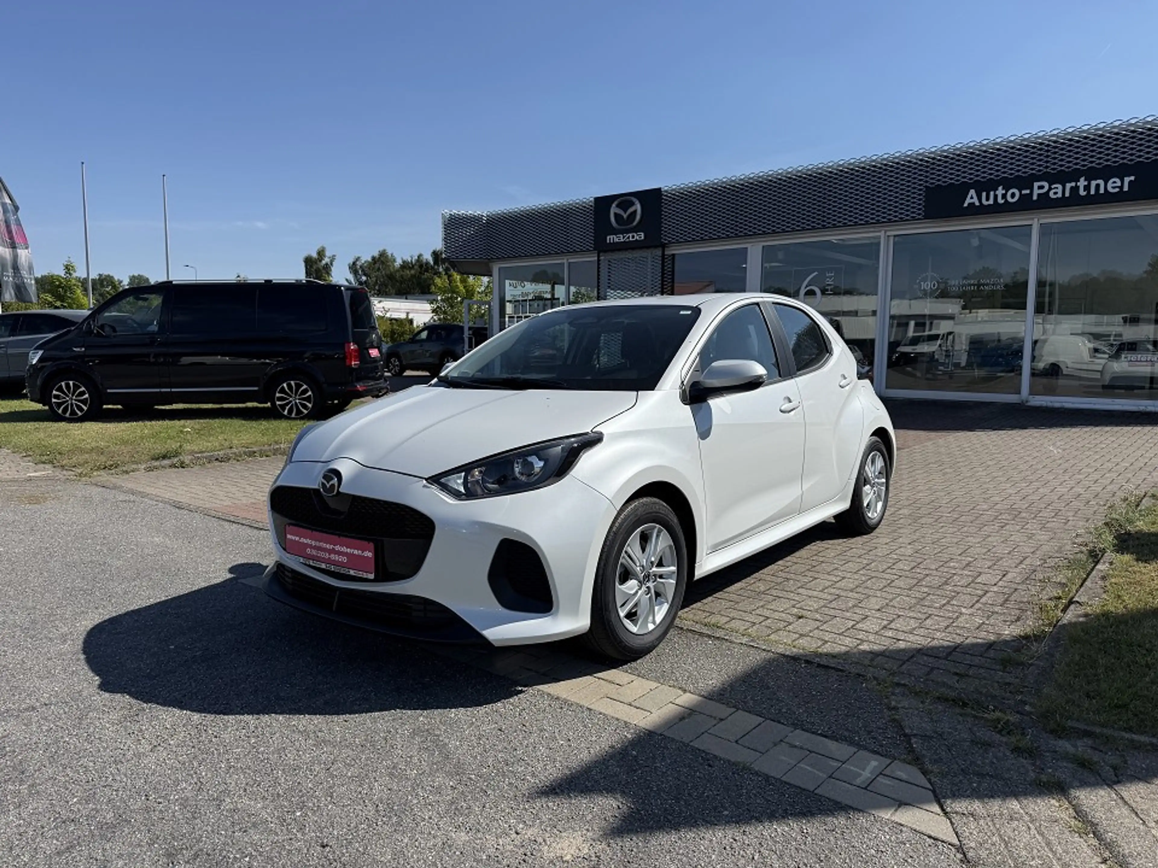 Mazda 2 Hybrid 1.5L Hybrid VVT-i 116 Centre-Line — photo 6