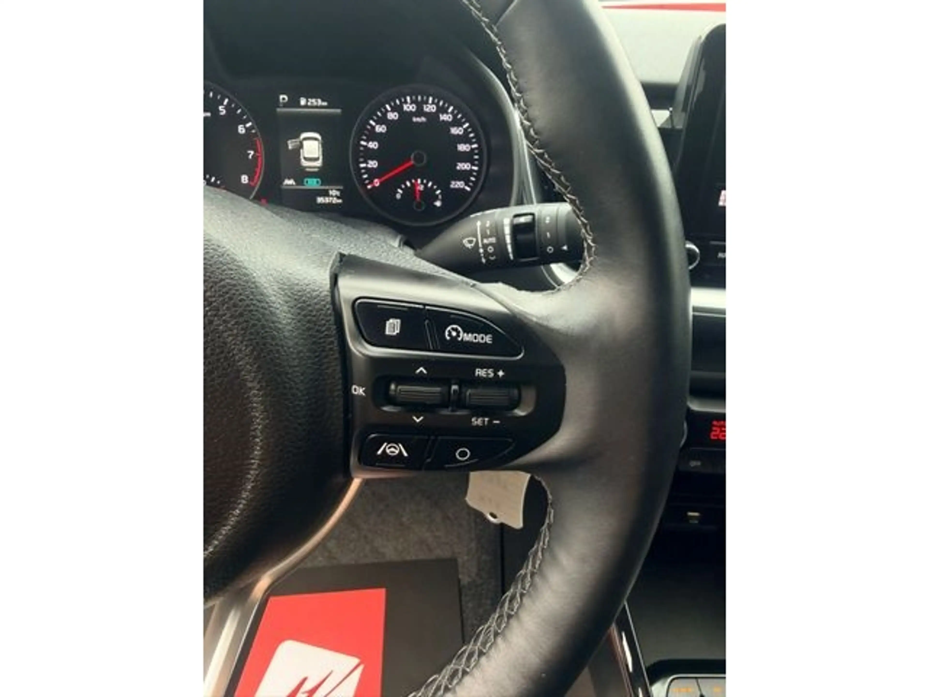 Kia Stonic 1.0 T-GDI 100 DCT7+Klimaaut.+SHZ+Kam+PDC — photo 15