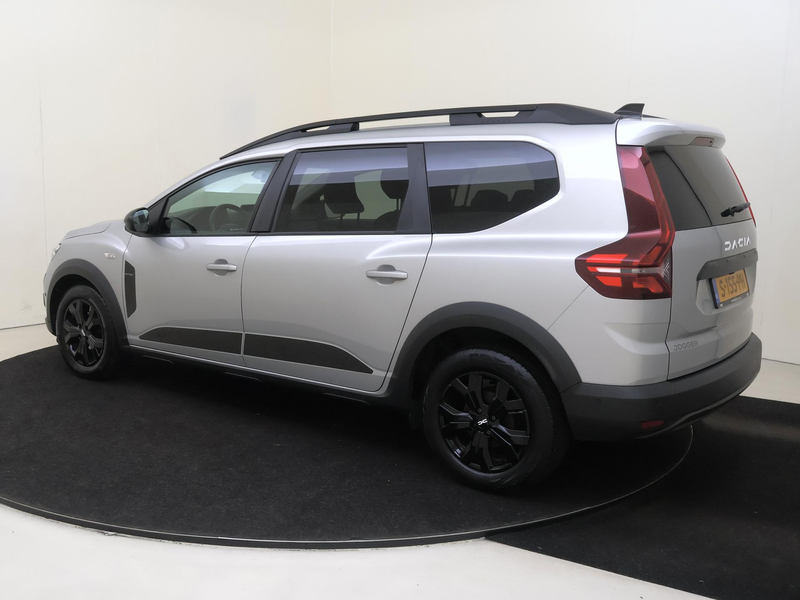 Dacia Jogger 1.0 TCe 110 Extreme 5p. | Carplay/Android | cruise — photo 3