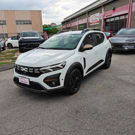 1.0 tce Expression UP 110cv