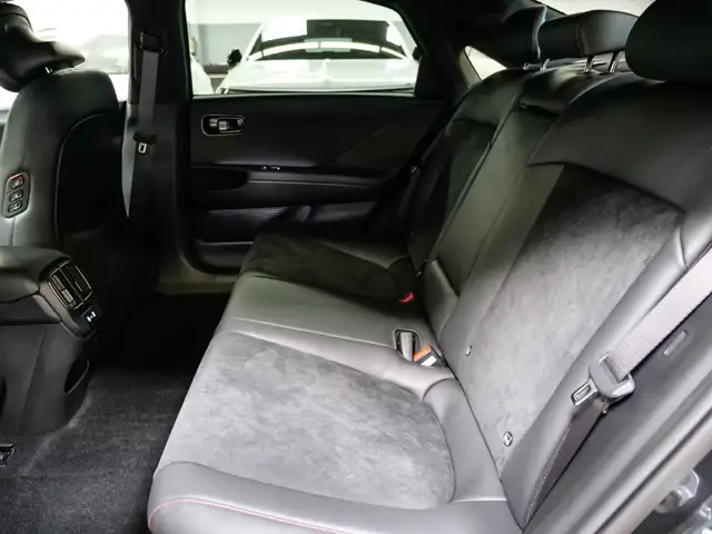 Hyundai Ioniq 6 view 8