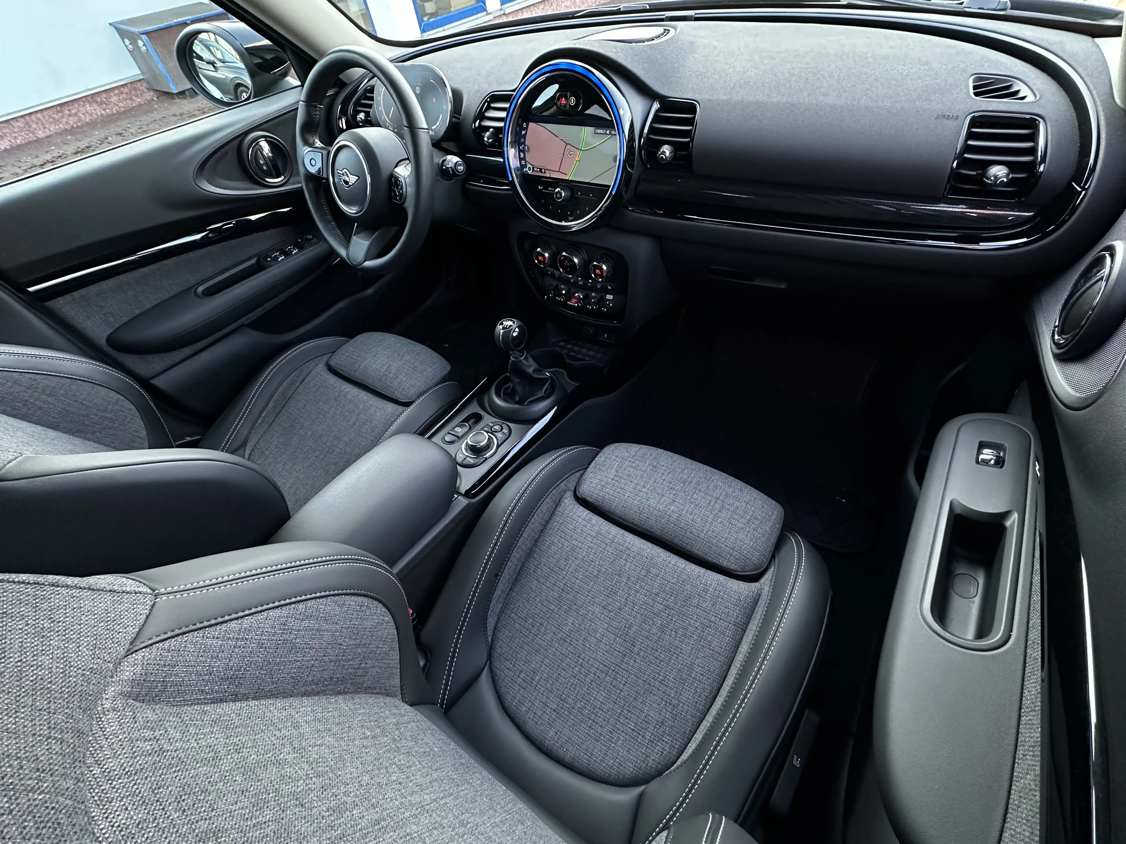 MINI Cooper Clubman 1.5 Classic Trim Navi CarPlay LED SHZ — photo 11