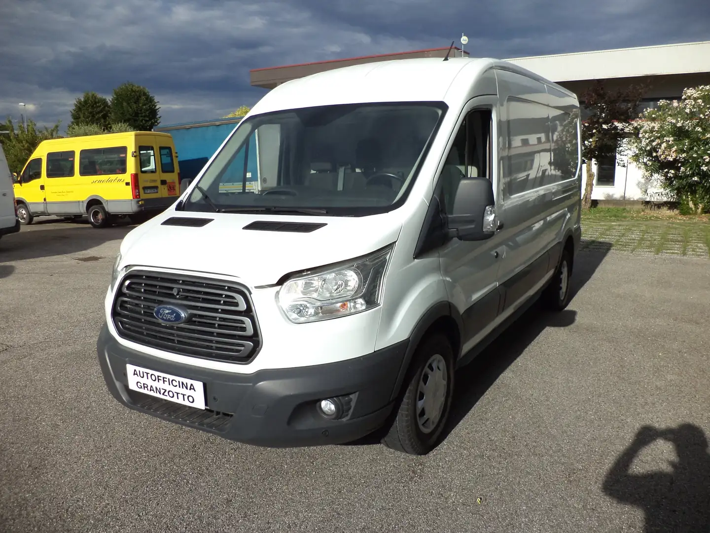 Ford Transit 350 L3H2 Trend 130cv 2.0TDCi Blanco - 1