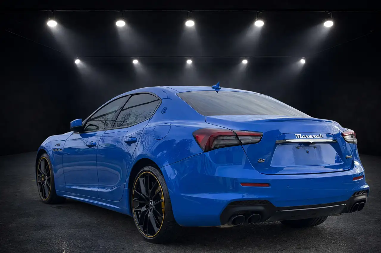 Maserati Ghibli снимка Maserati Ghibli