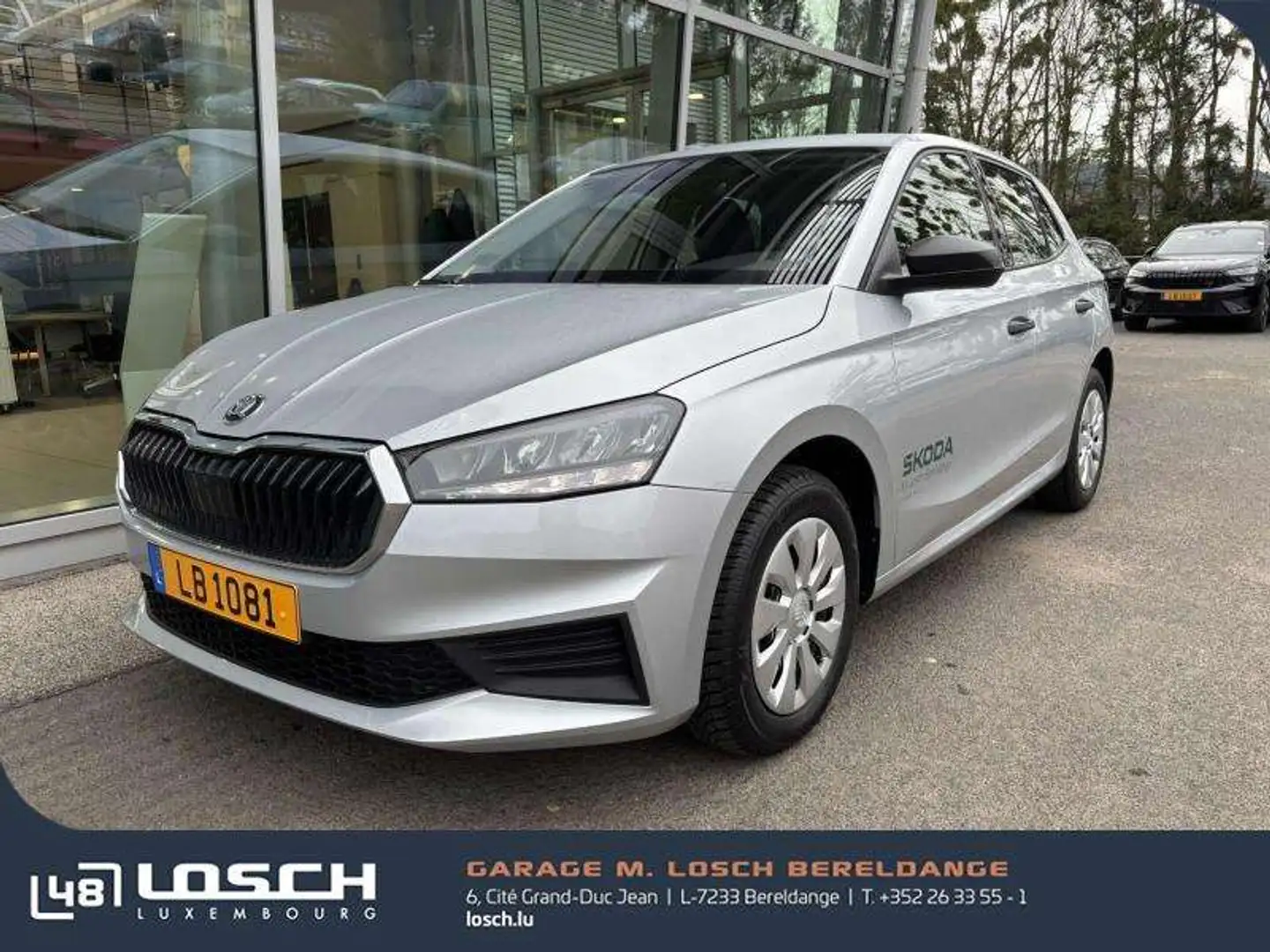 Skoda Fabia Essence Argent - 1