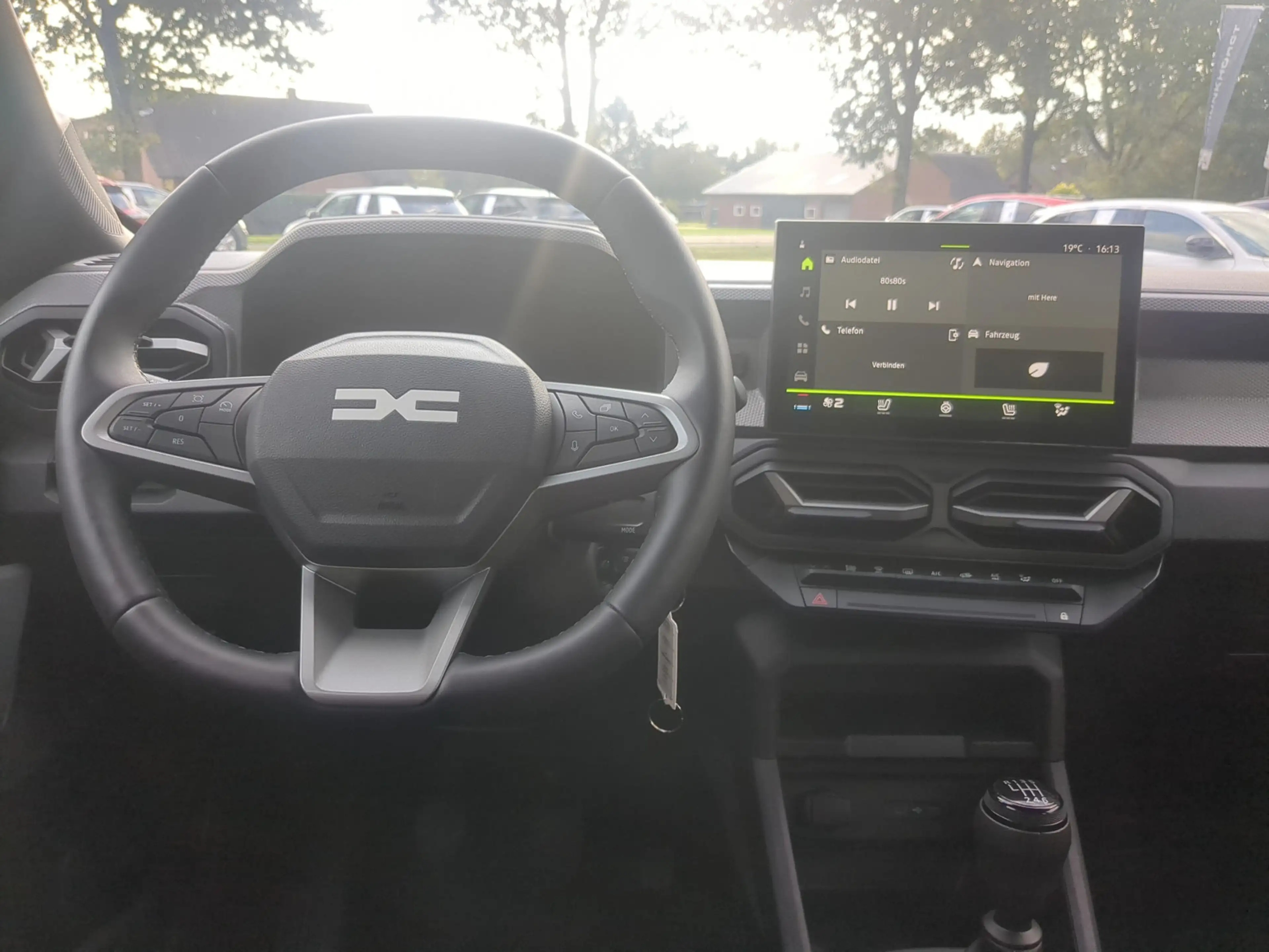 Dacia Duster TCe 140 Expression Navi+SHZ+LKHZ — photo 6