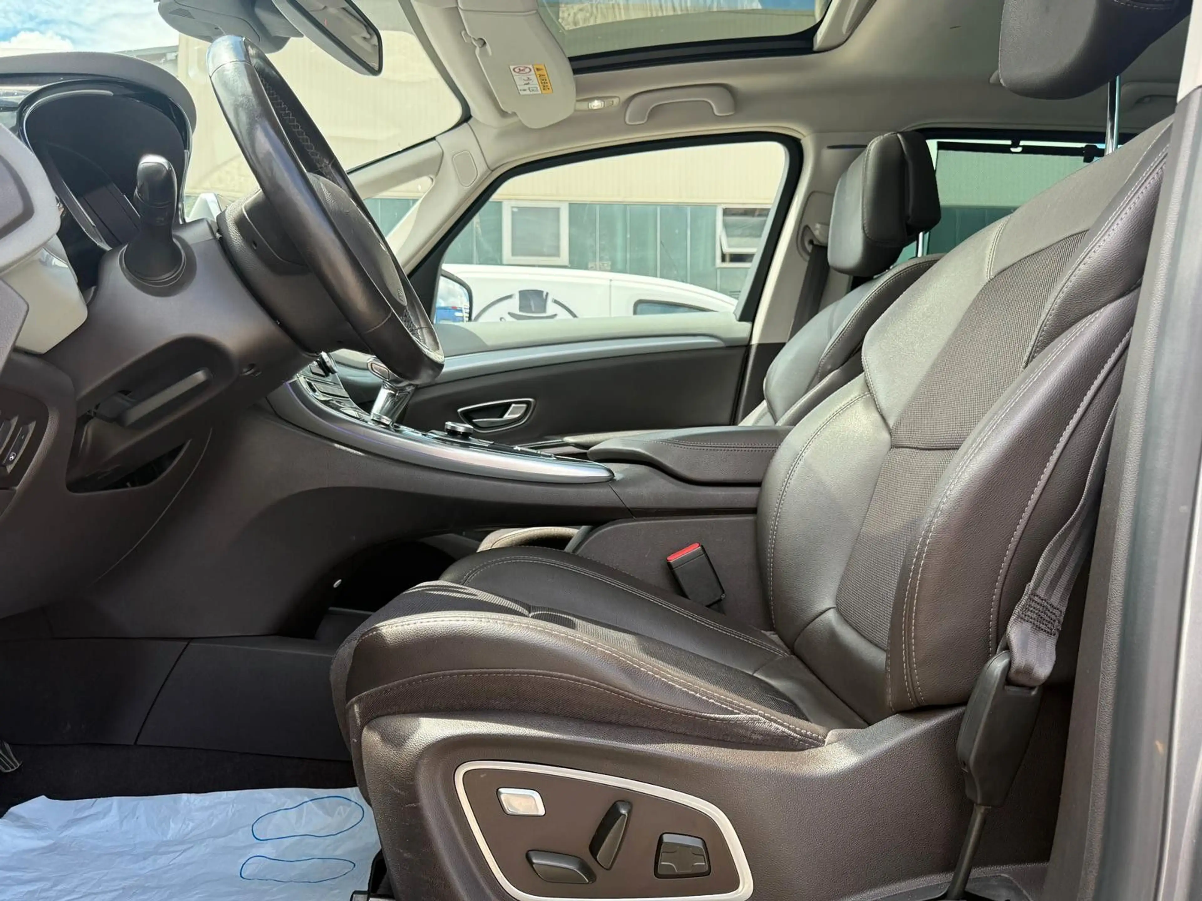 Renault Espace V Intens, Automatik, Vollausstattung — photo 7
