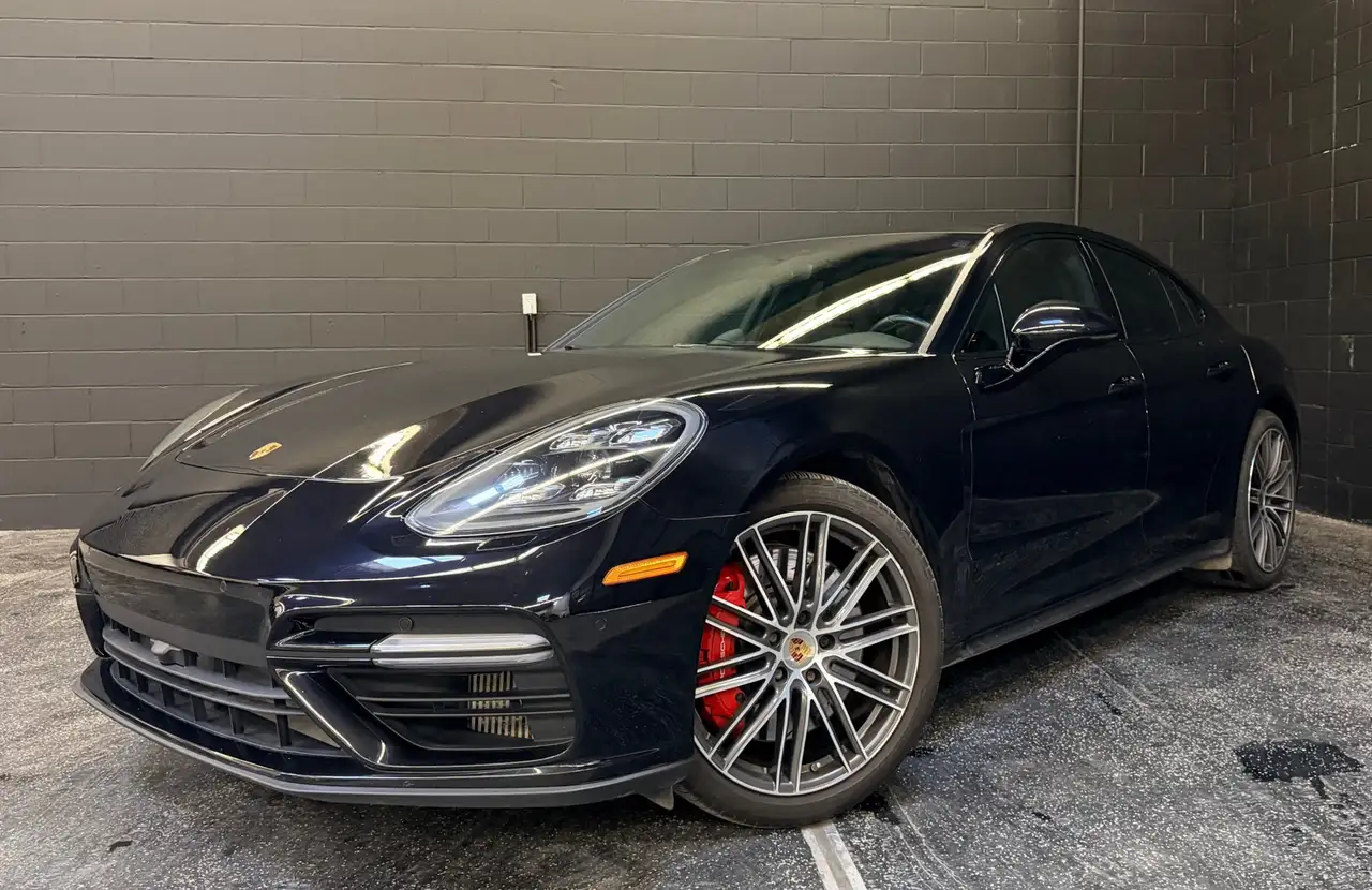 2017 Porsche Panamera