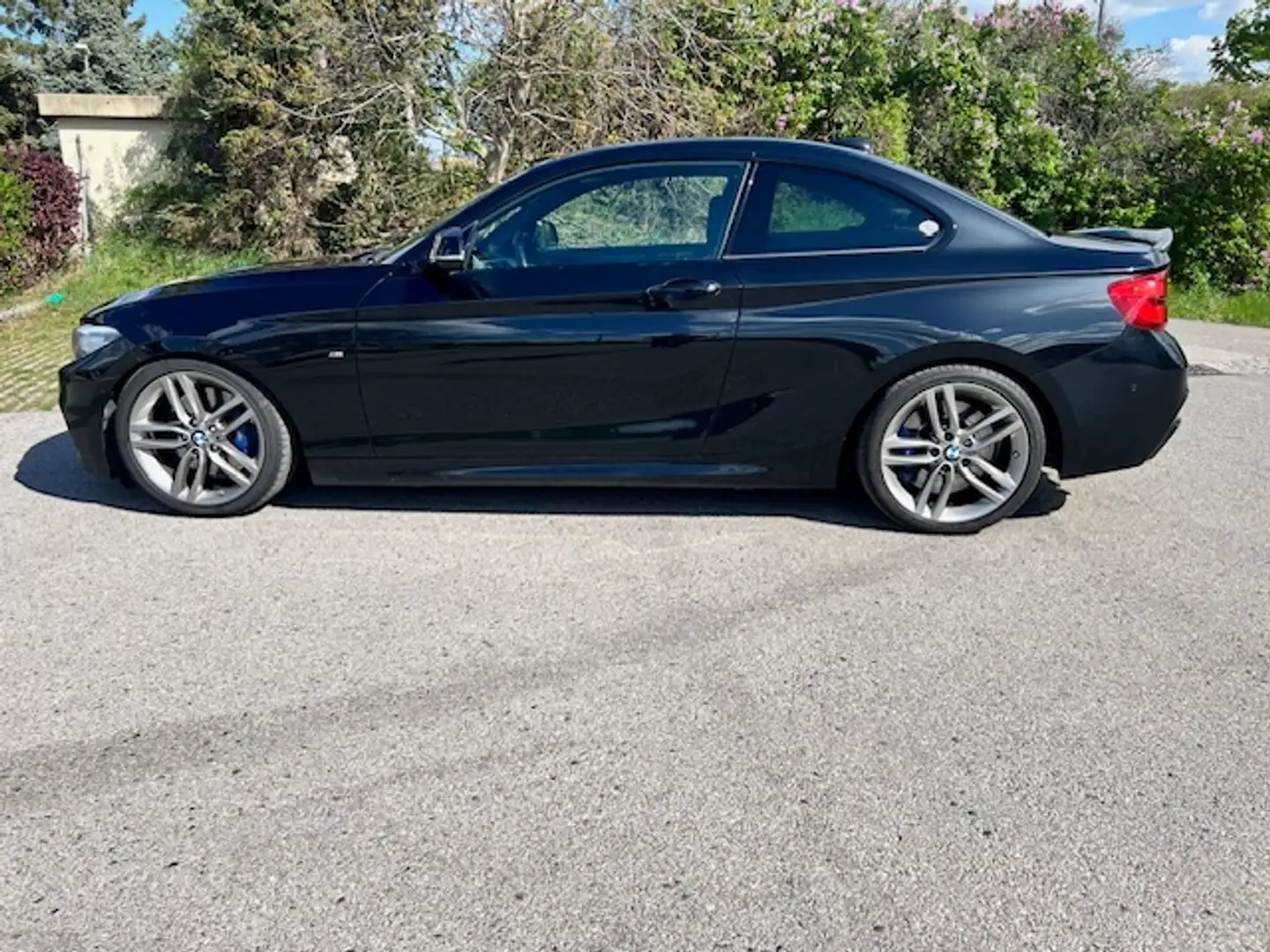 BMW 230 230i Coupé Sport Line Aut. Sport Line Schwarz - 1
