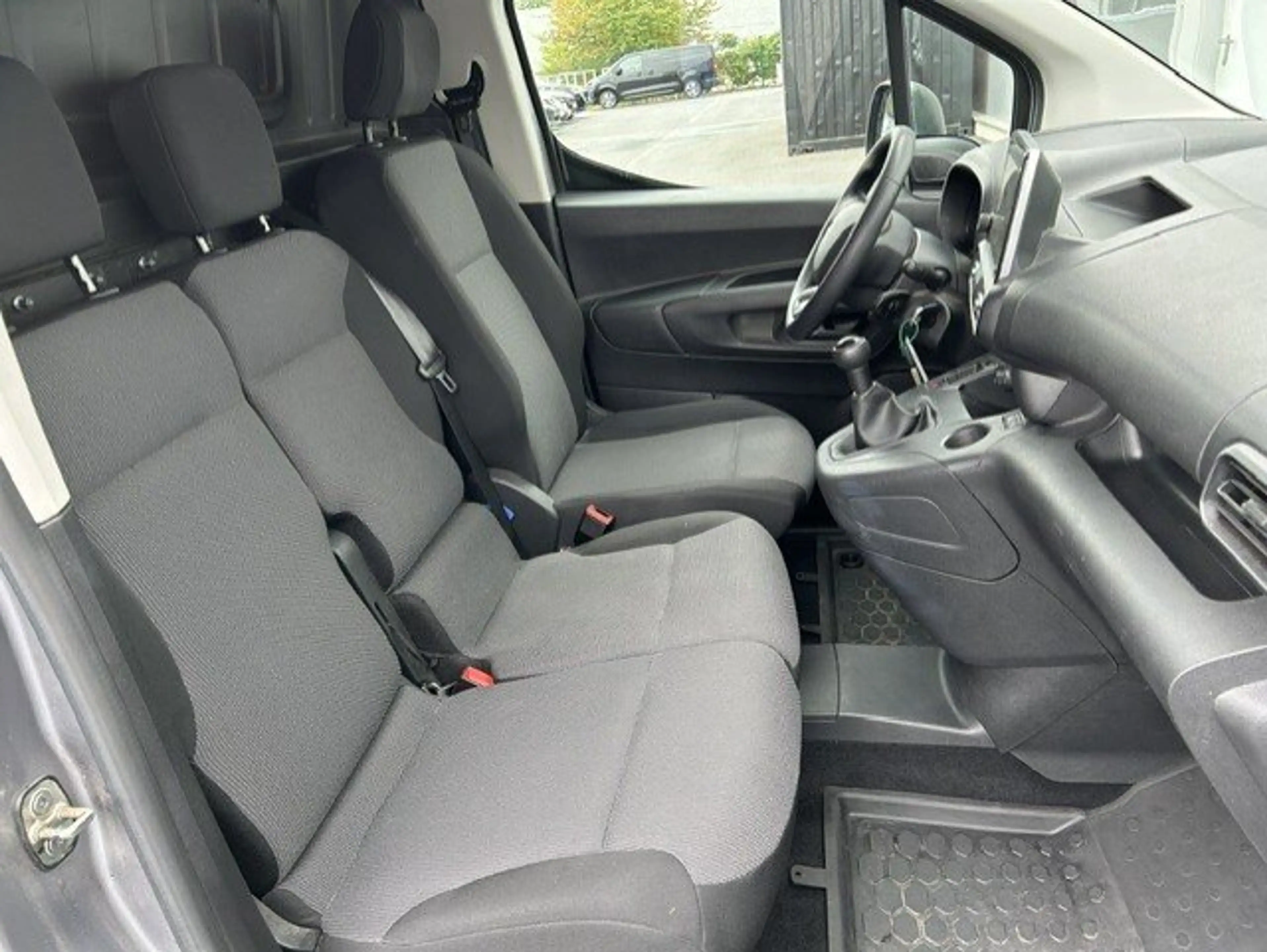 Citroen Berlingo 1.5 BlueHDI — photo 13