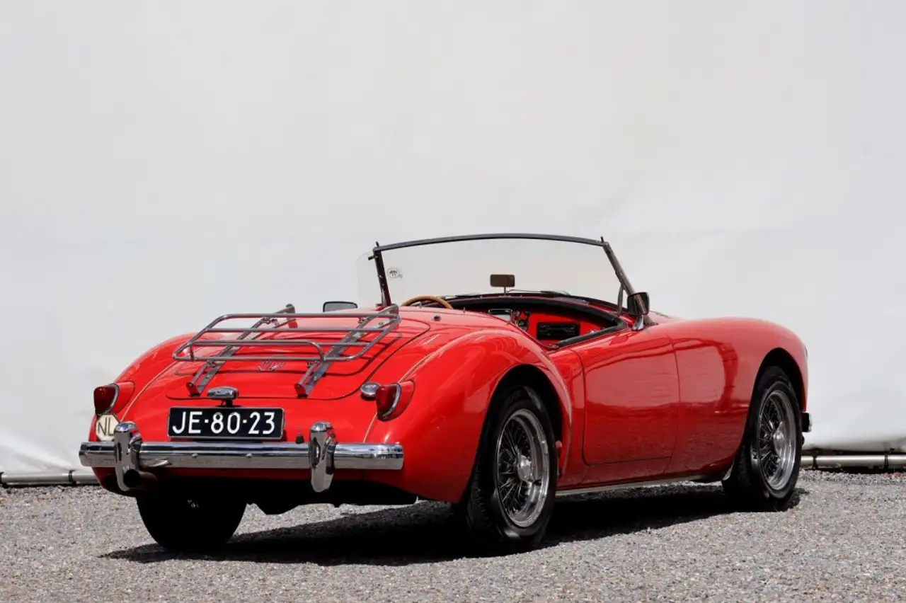 MG MGA A-Type Roadster 1500 / Soft Top, foto 3