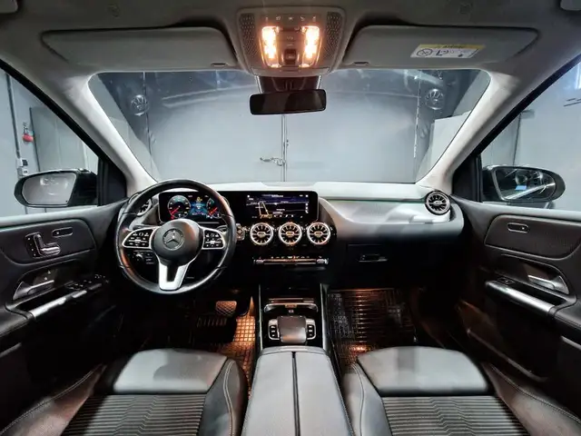 Mercedes-Benz B-Class view 8