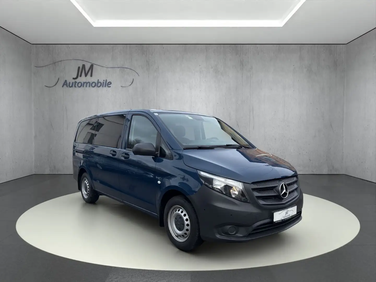 Mercedes-Benz Vito Tourer 116 CDI/BT Pro lang 7 Sitze Blau - 1