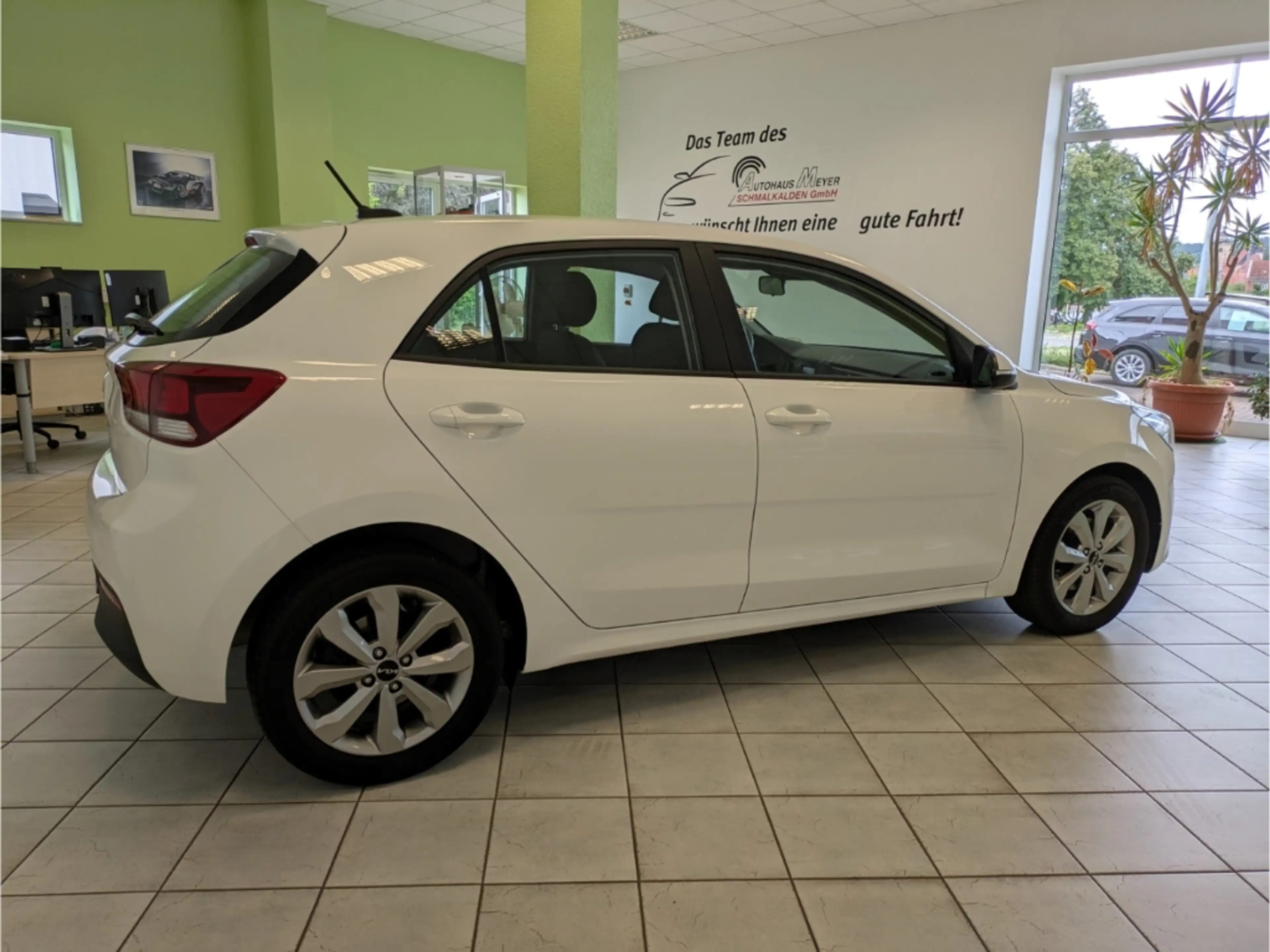 Kia Rio Vision 1.0T VISION+Einparkhilfe hinten+Lenkrad hei — photo 3