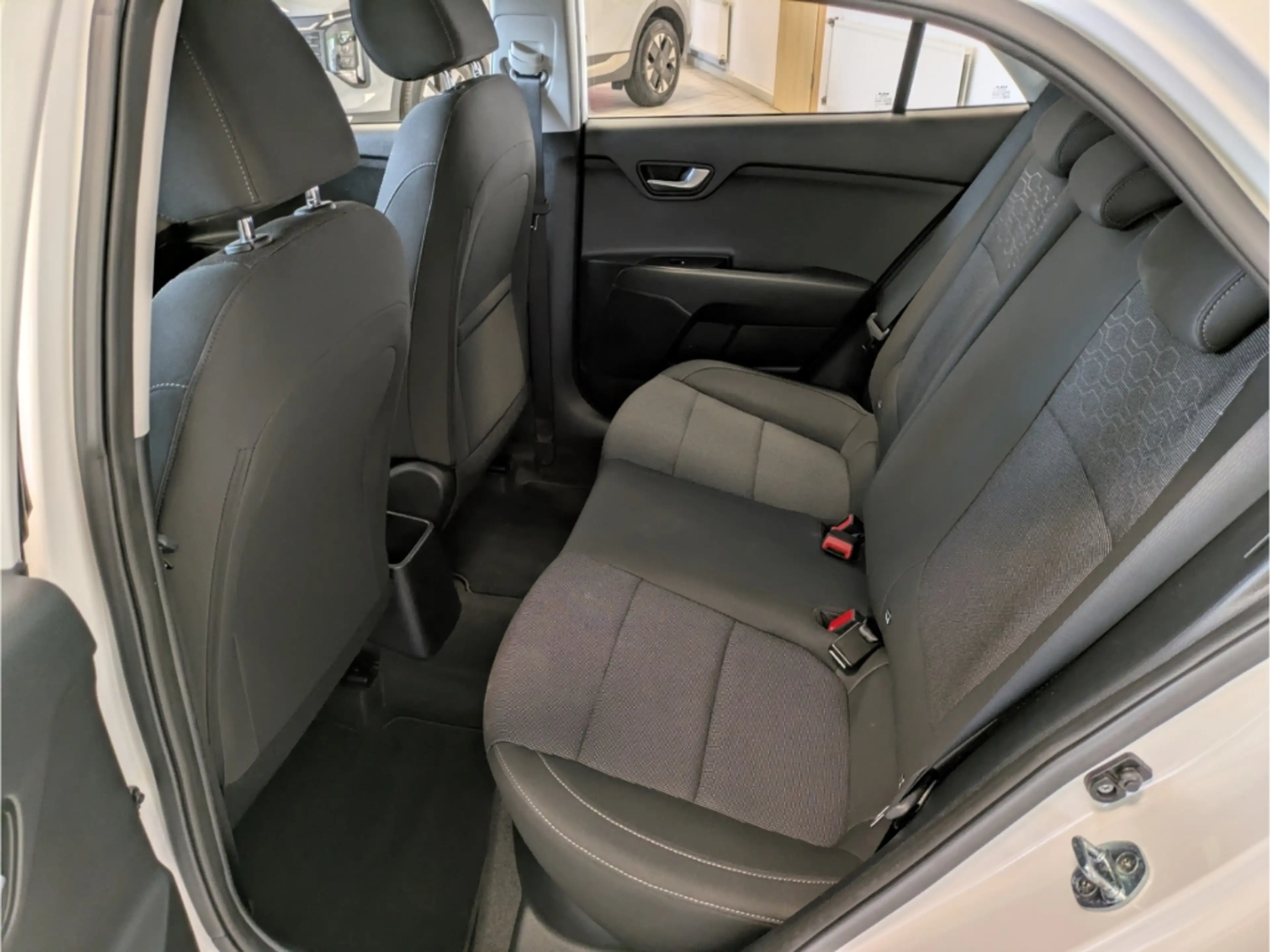 Kia Rio Vision 1.0T VISION+Einparkhilfe hinten+Lenkrad hei — photo 11
