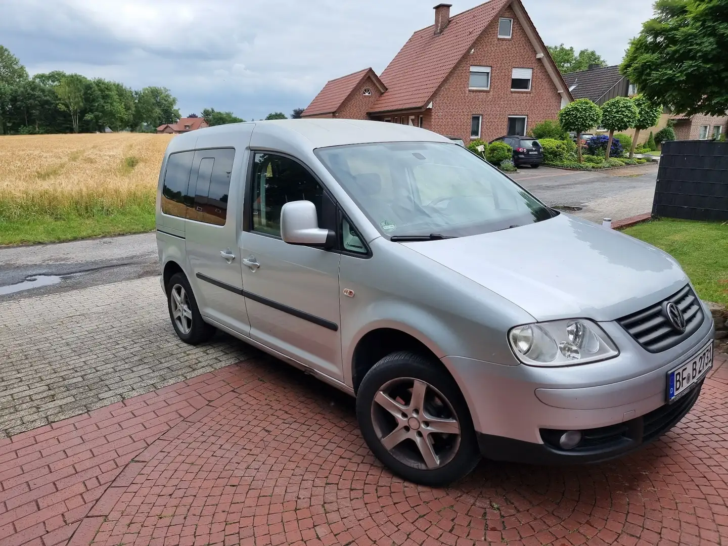 Volkswagen Caddy Life Team Caddy Grau - 1