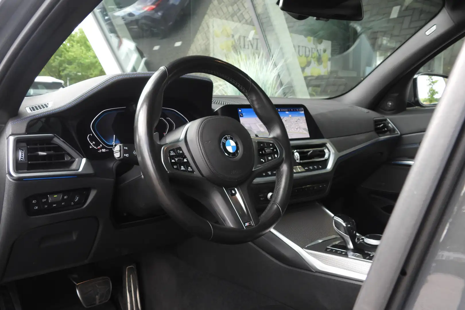 BMW 330 3 Serie 330e Automaat / Schuif-kanteldak / Sportst Grijs - 2