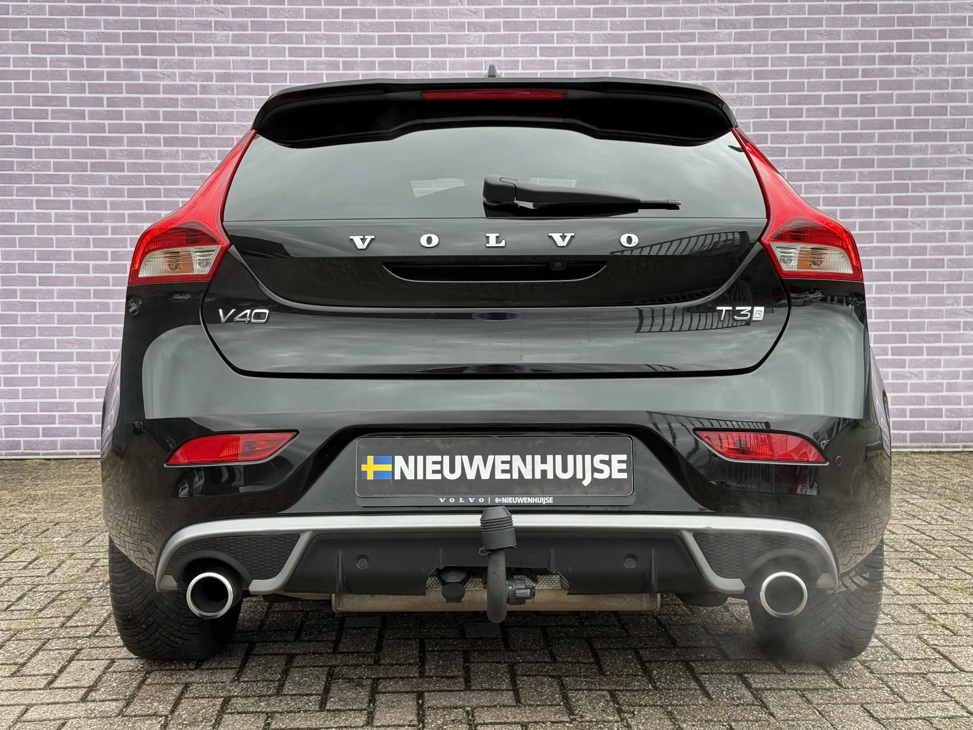 Volvo V40 1.5 T3 Polar+ Sport | Trekhaak | DAB | Harman/Kard — photo 14