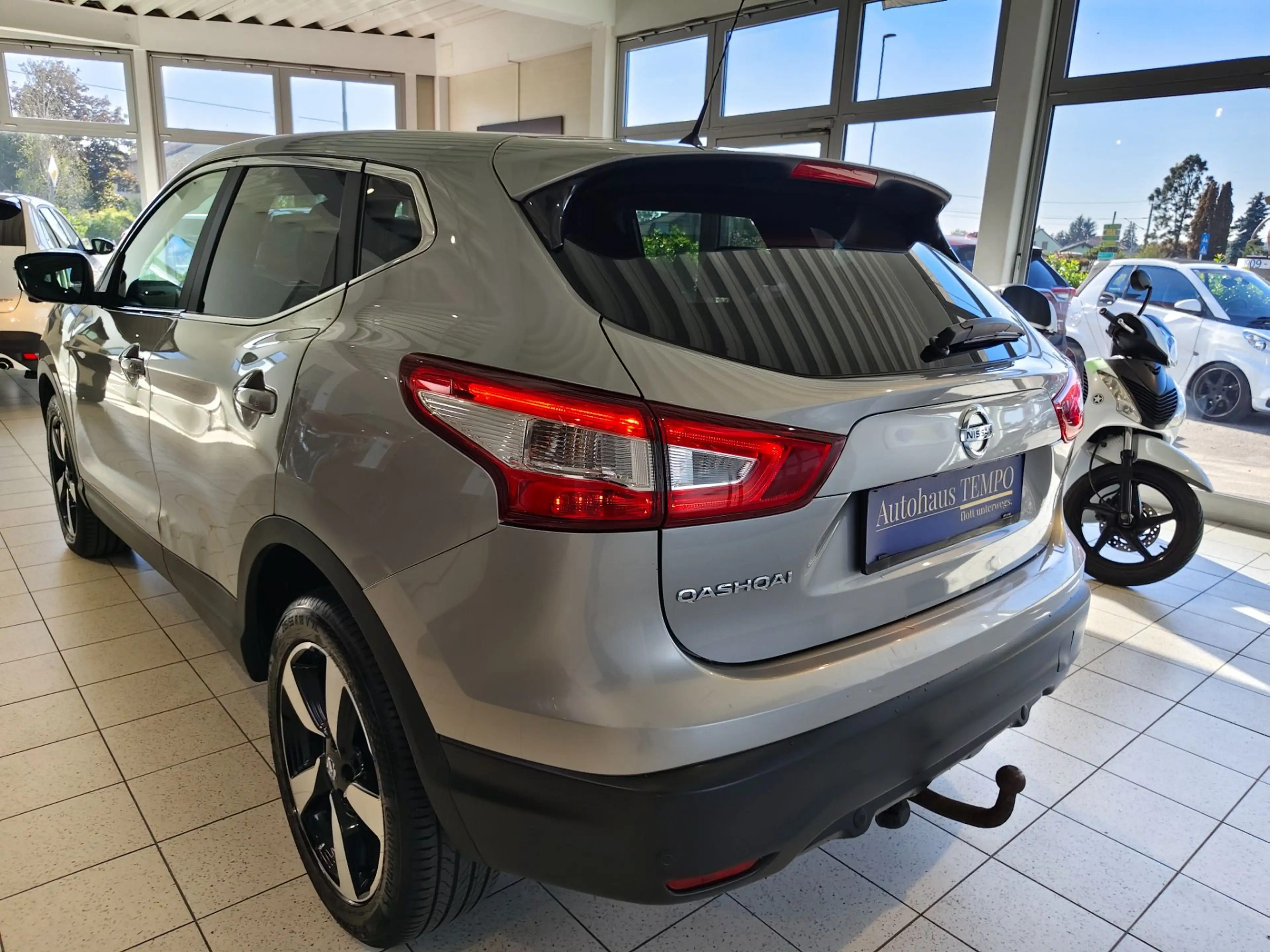 Nissan Qashqai 1,6 dCi N-Connecta Aut. — photo 5