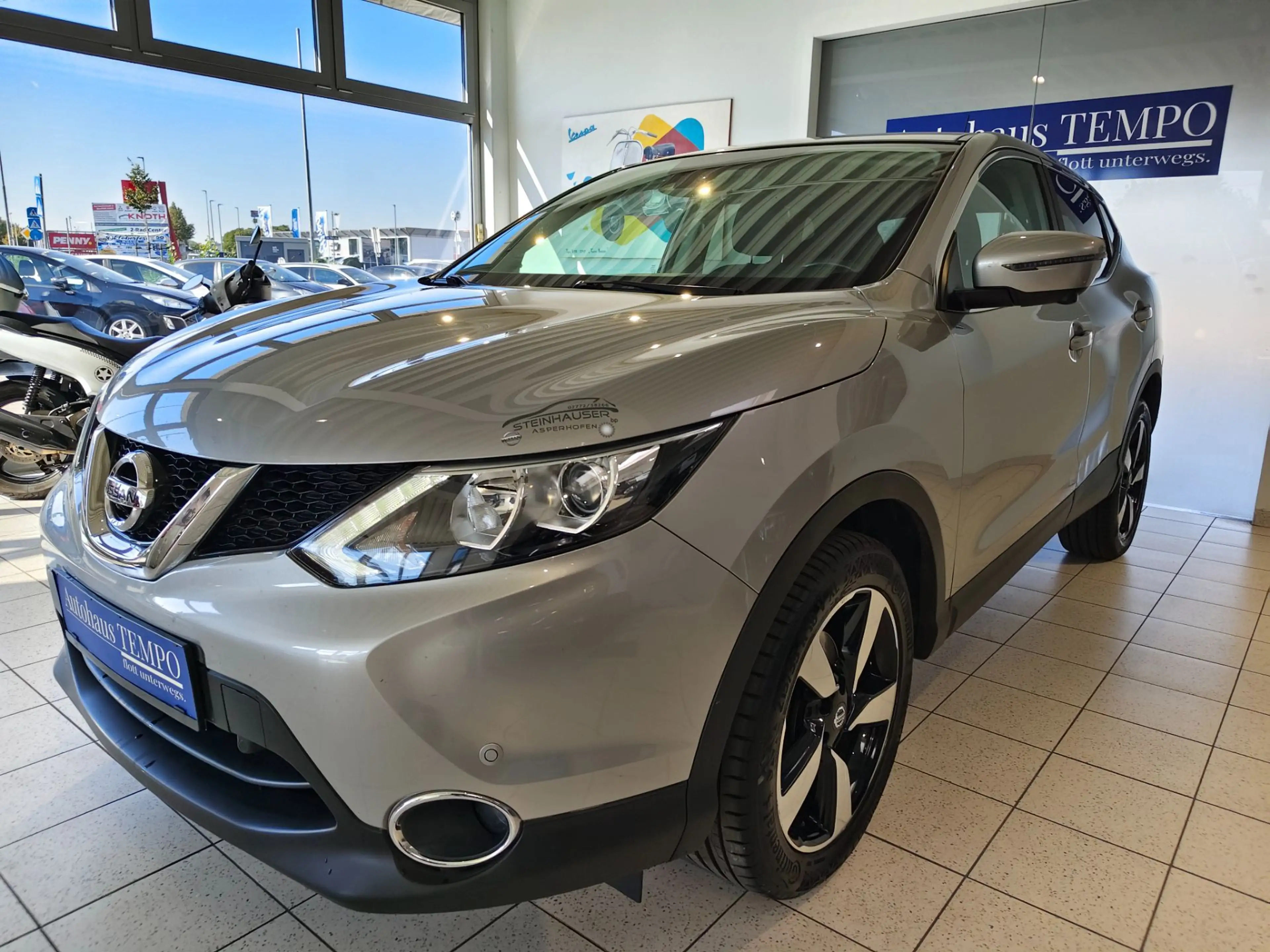 Nissan Qashqai 1,6 dCi N-Connecta Aut. — photo 4