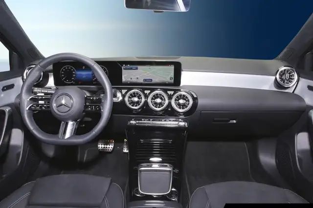 Mercedes-Benz A-Class view 10