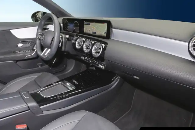 Mercedes-Benz A-Class view 7