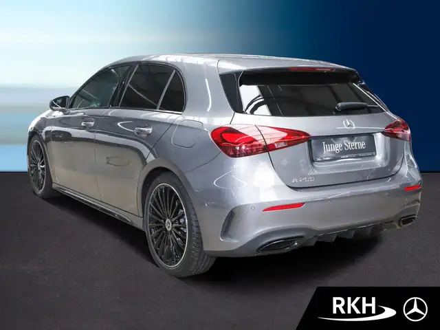 Mercedes-Benz A-Class view 4