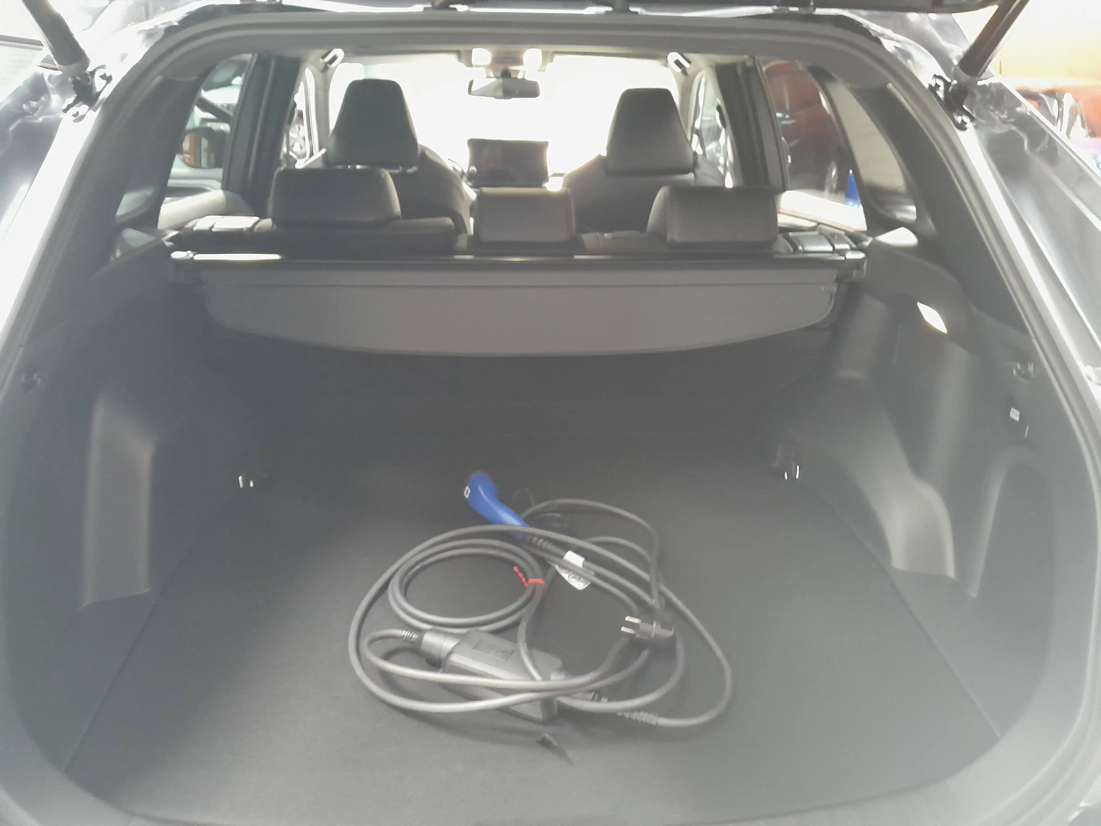Suzuki Across Across PHEV 2.5i i-AWD GLX (MY23) GLX — photo 5