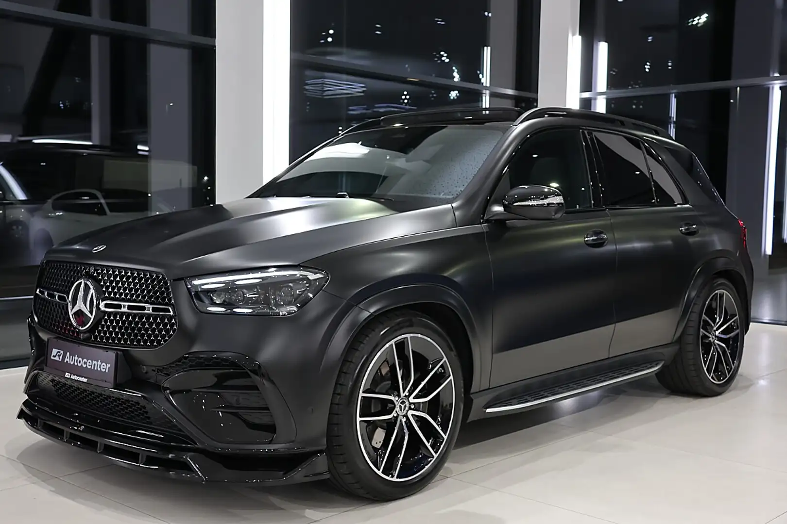 Mercedes-Benz GLE 300 d AMG Line 4Matic * 7 Sitzer * Blau - 2