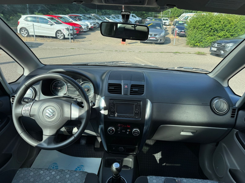 Suzuki SX4 1.6 Comfort 16V KAT 4X4 1HAND Tüvneu navi — photo 18