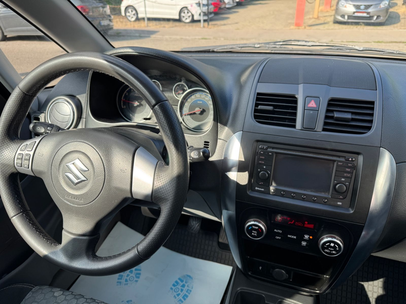 Suzuki SX4 1.6 Comfort 16V KAT 4X4 1HAND Tüvneu navi — photo 19