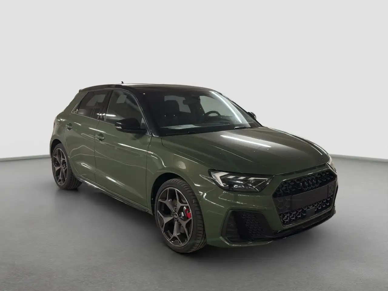 Audi A1 S line 40 TFSI 152(207) kW(PS) S tr 8