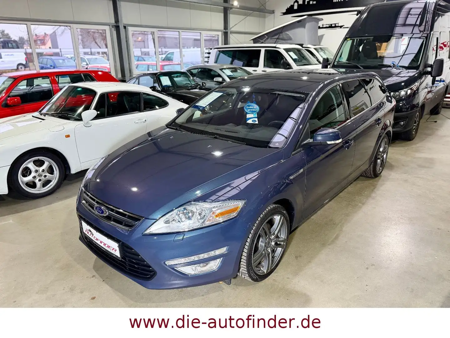 Ford Mondeo 2,0 Turnier Titanium BiXenon,Navi,PDC,DAB Grau - 2