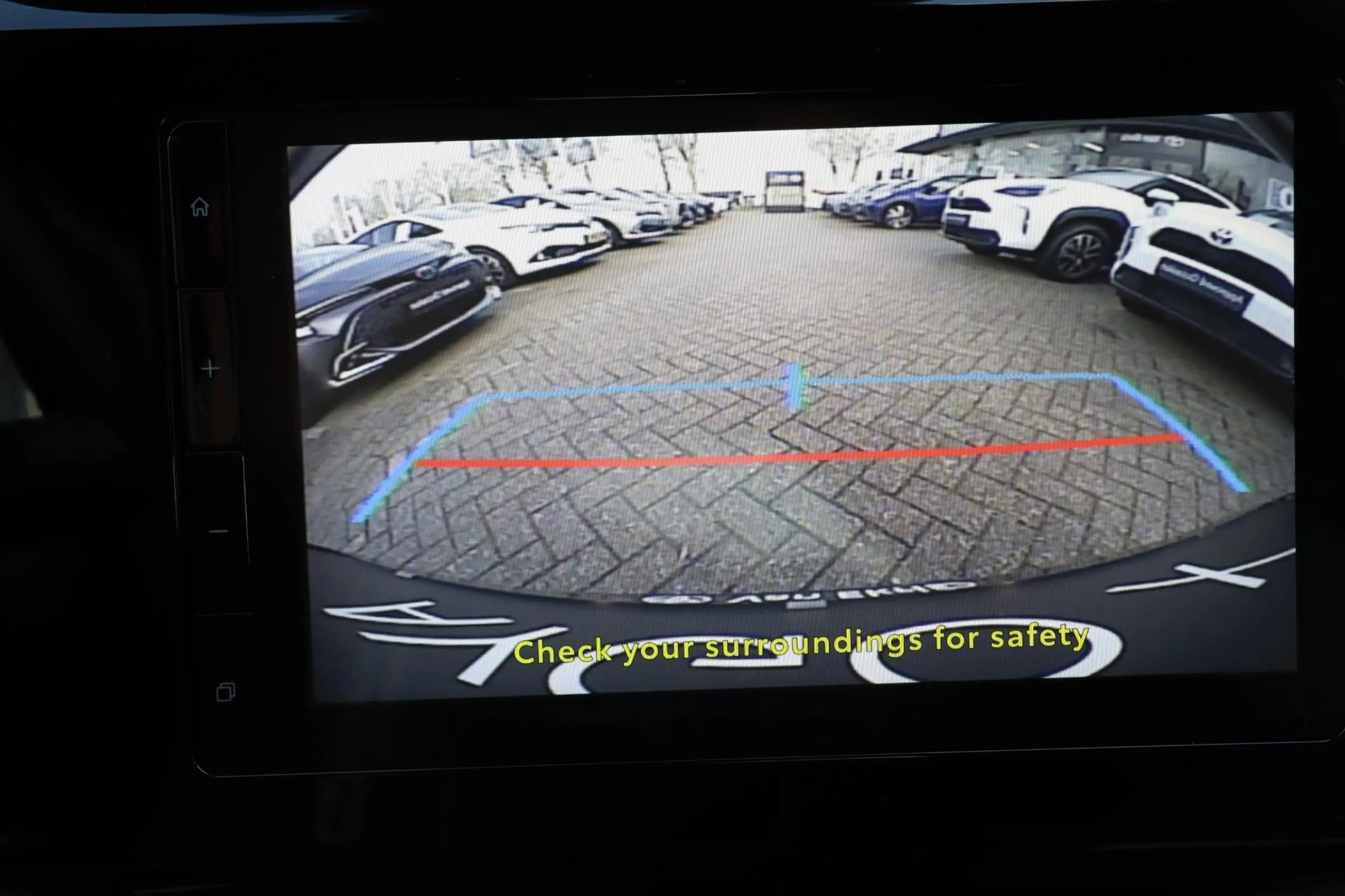 Toyota Aygo X Hybrid 115 play , Nieuw en snel leverbaar met €1.5 — photo 15