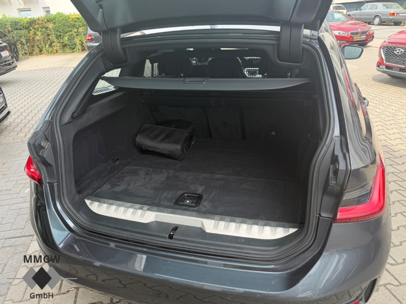BMW 330 e Advantage Touring ParkAssist/Pano/Navi/Digitales — photo 14
