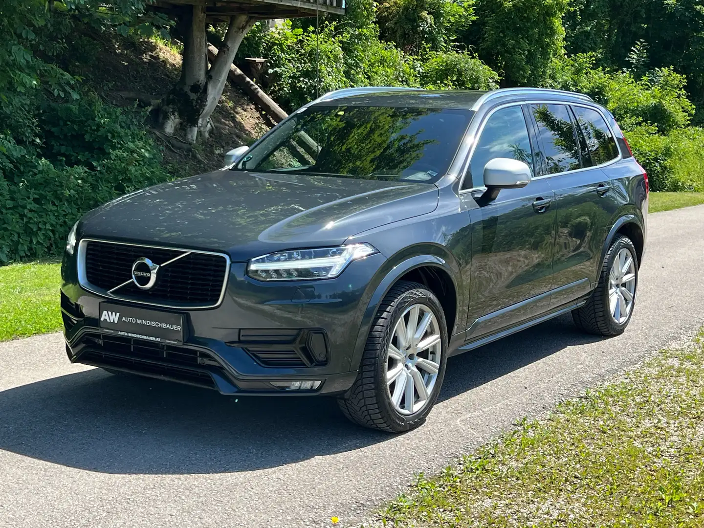 Volvo XC90 R Design AWD 7-Sitze *Harman/Kardon*AHK*LED*R-Kam* Gris - 1