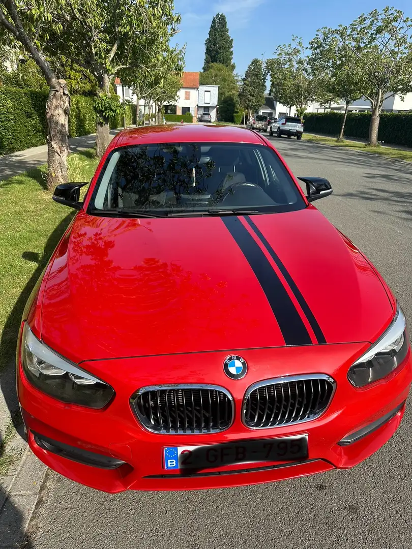 BMW 114 114d Sport Line - 1