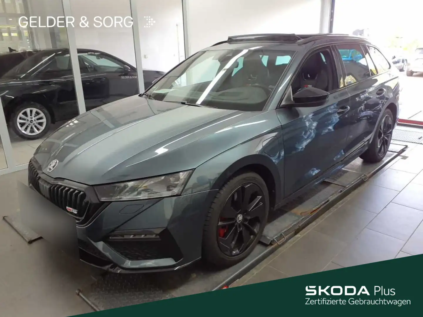 Skoda Octavia Combi RS 1,4 TSI iV 180 kW 6-Gang automa Gris - 1