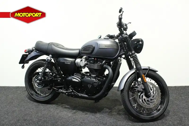 Triumph Bonneville T120 - foto 7