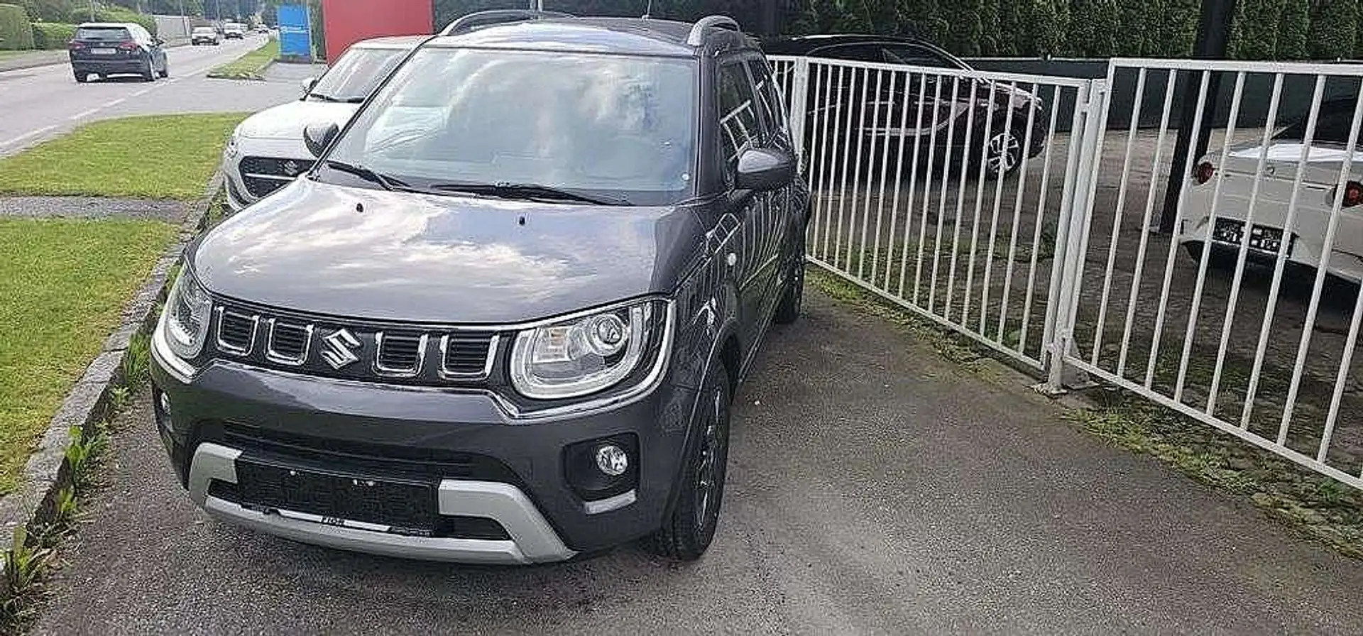 Suzuki Ignis 1,2 Dualjet Hybrid Allgrip Shine Grijs - 1