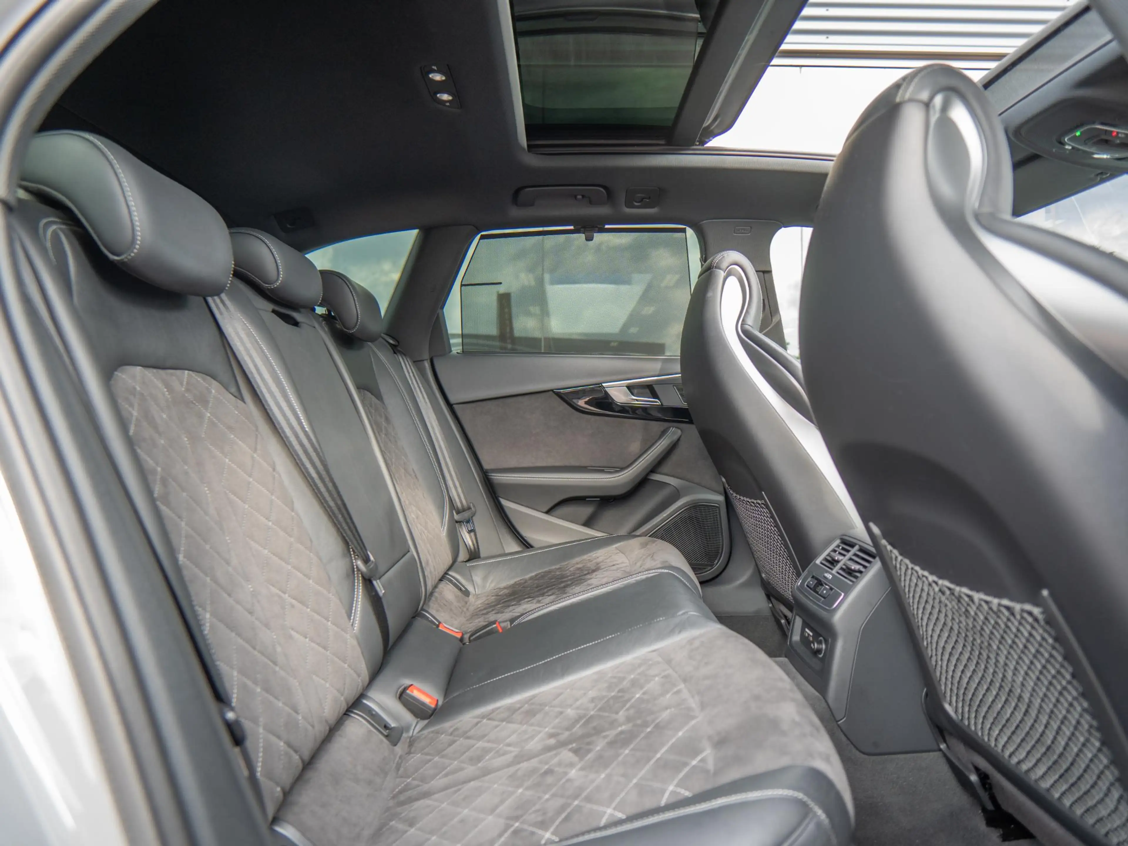 Audi RS4 A4 Avant 2.9 TFSI quattro | Pano | Sport uitlaat | — photo 47