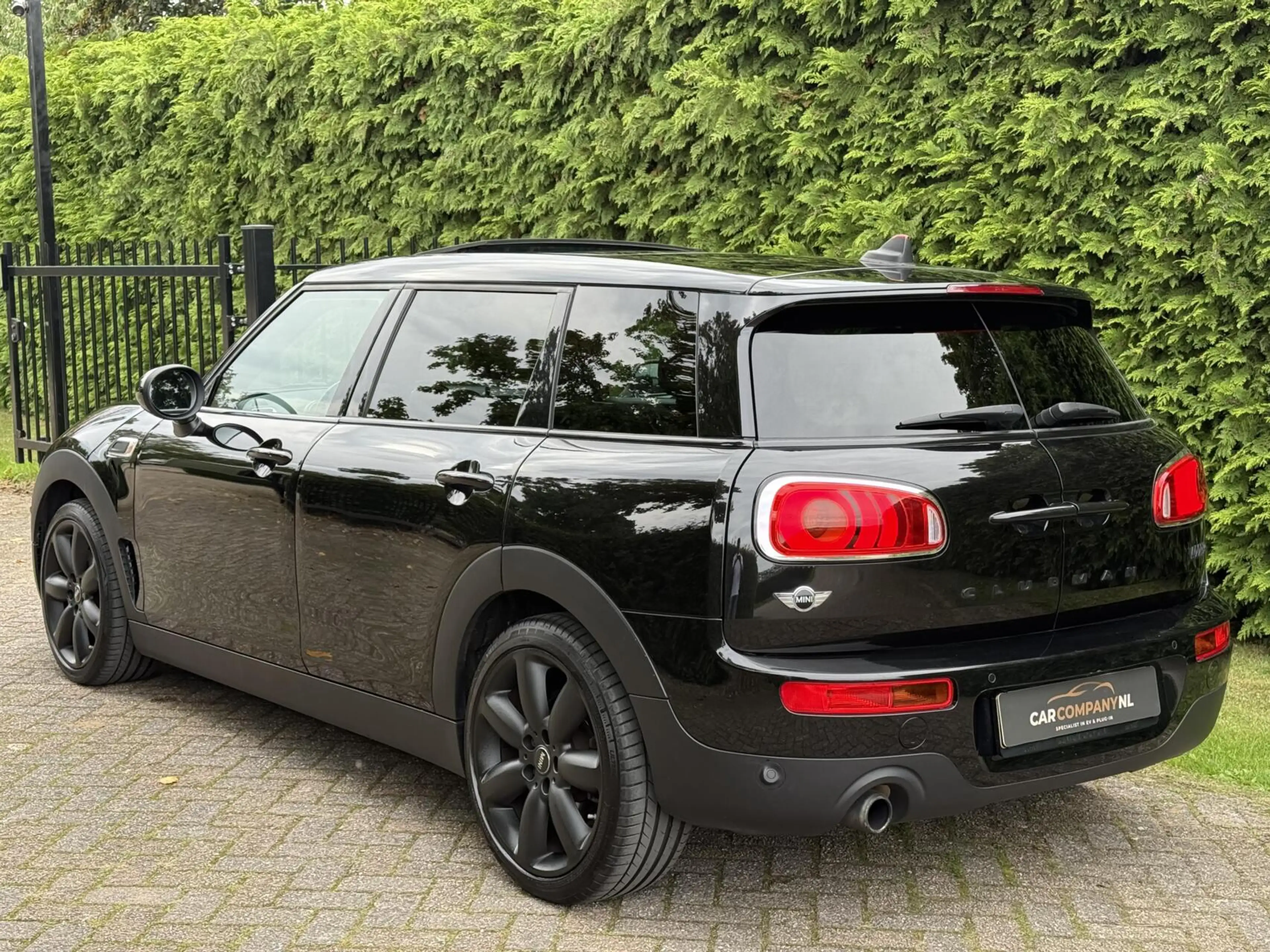 MINI Cooper Clubman AUT|Black- on- black|Pano dak|H/K Audio — photo 12
