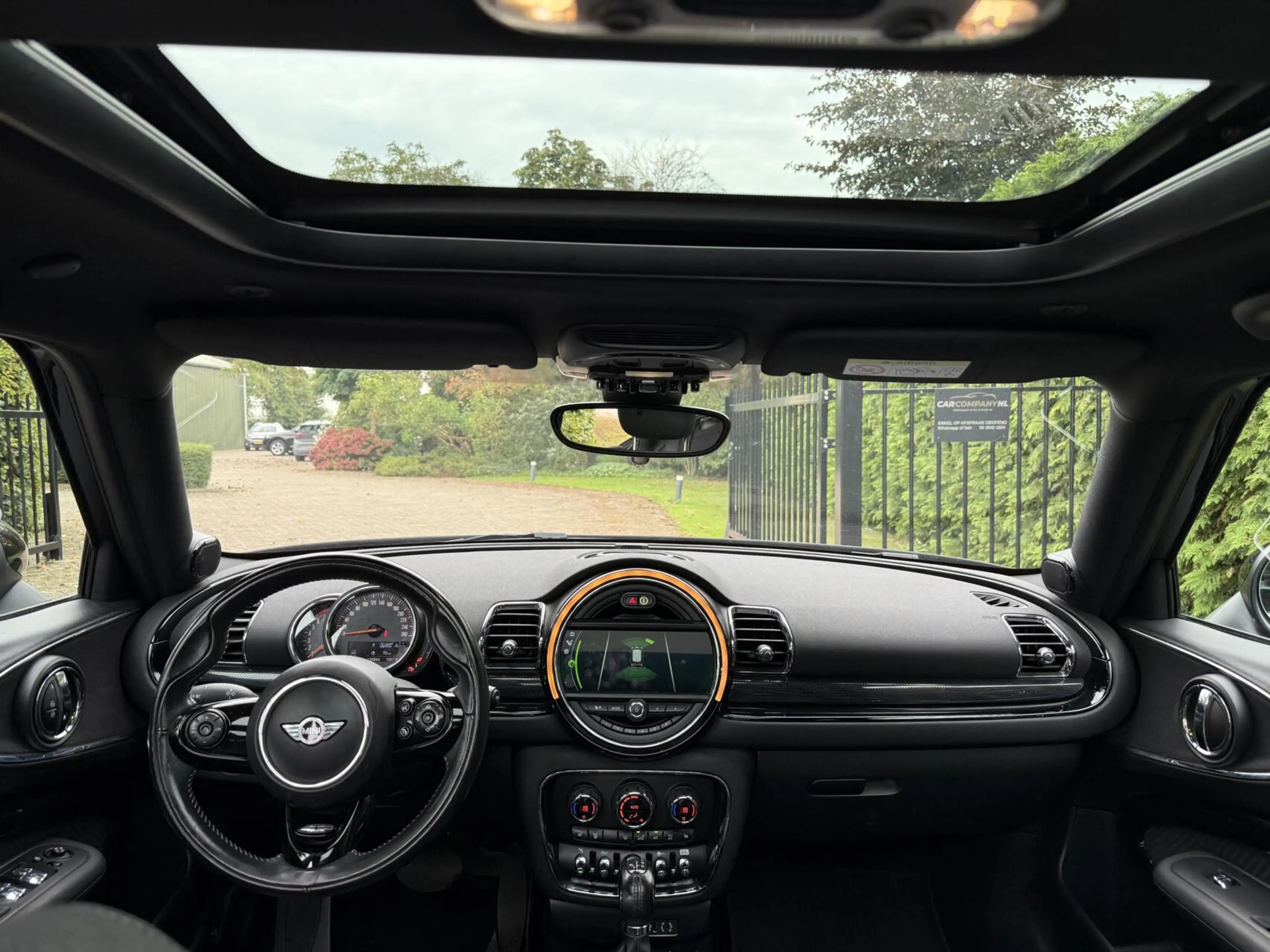 MINI Cooper Clubman AUT|Black- on- black|Pano dak|H/K Audio — photo 11