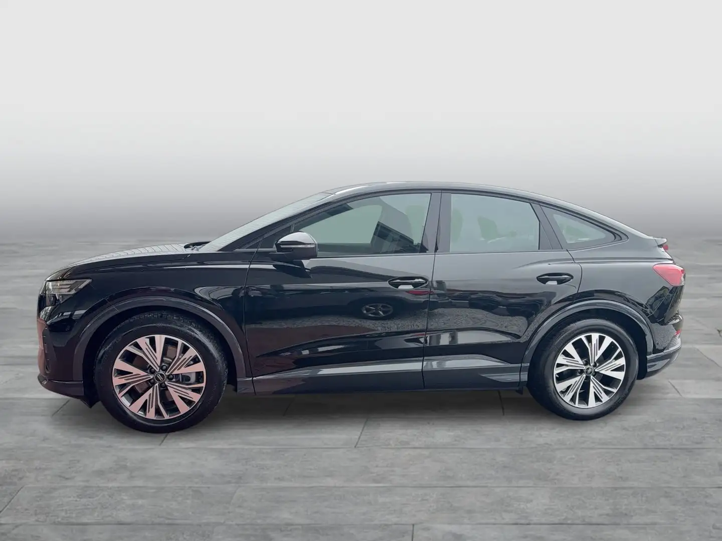 Audi Q4 e-tron Audi Q4 Sportback 50 e-tron quattro Schwarz - 2