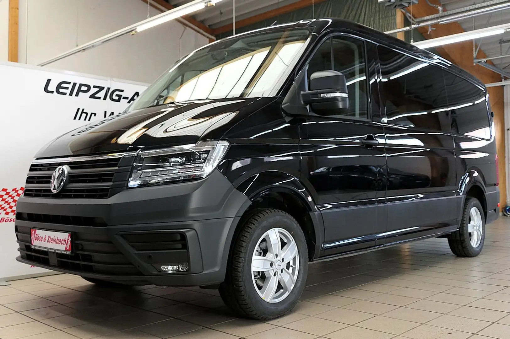 Volkswagen Crafter Kombi DSG LED 8-Sitzer PDC ErgoFahrersit Schwarz - 1