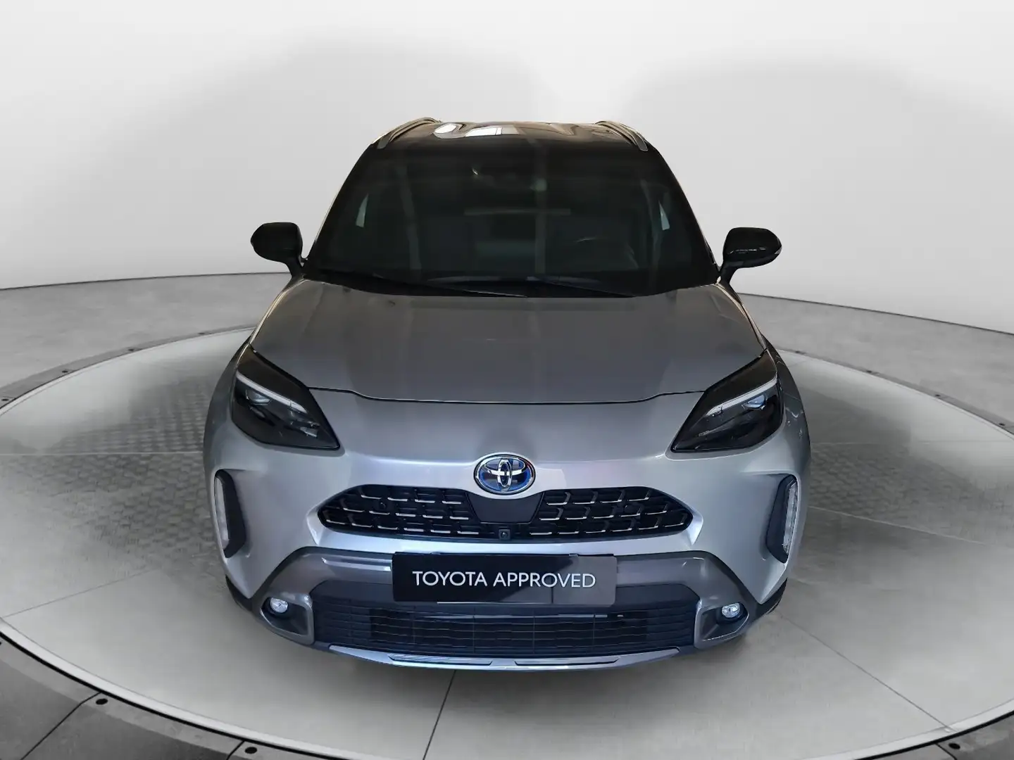 Toyota Yaris Cross Yaris Cross 1.5 Hybrid 5p. E-CVT AWD-i Adventure - 2