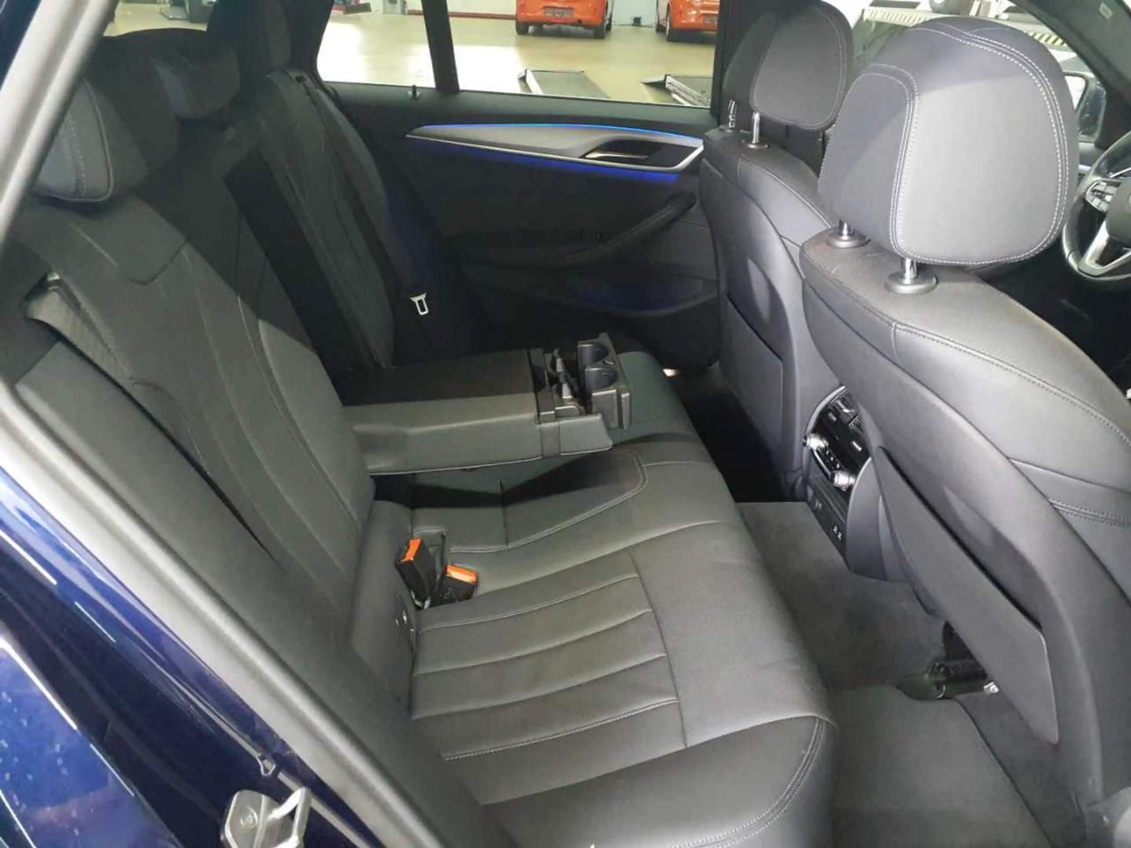 BMW 530 530d Touring Aut. Navi Leder SHZ — photo 13