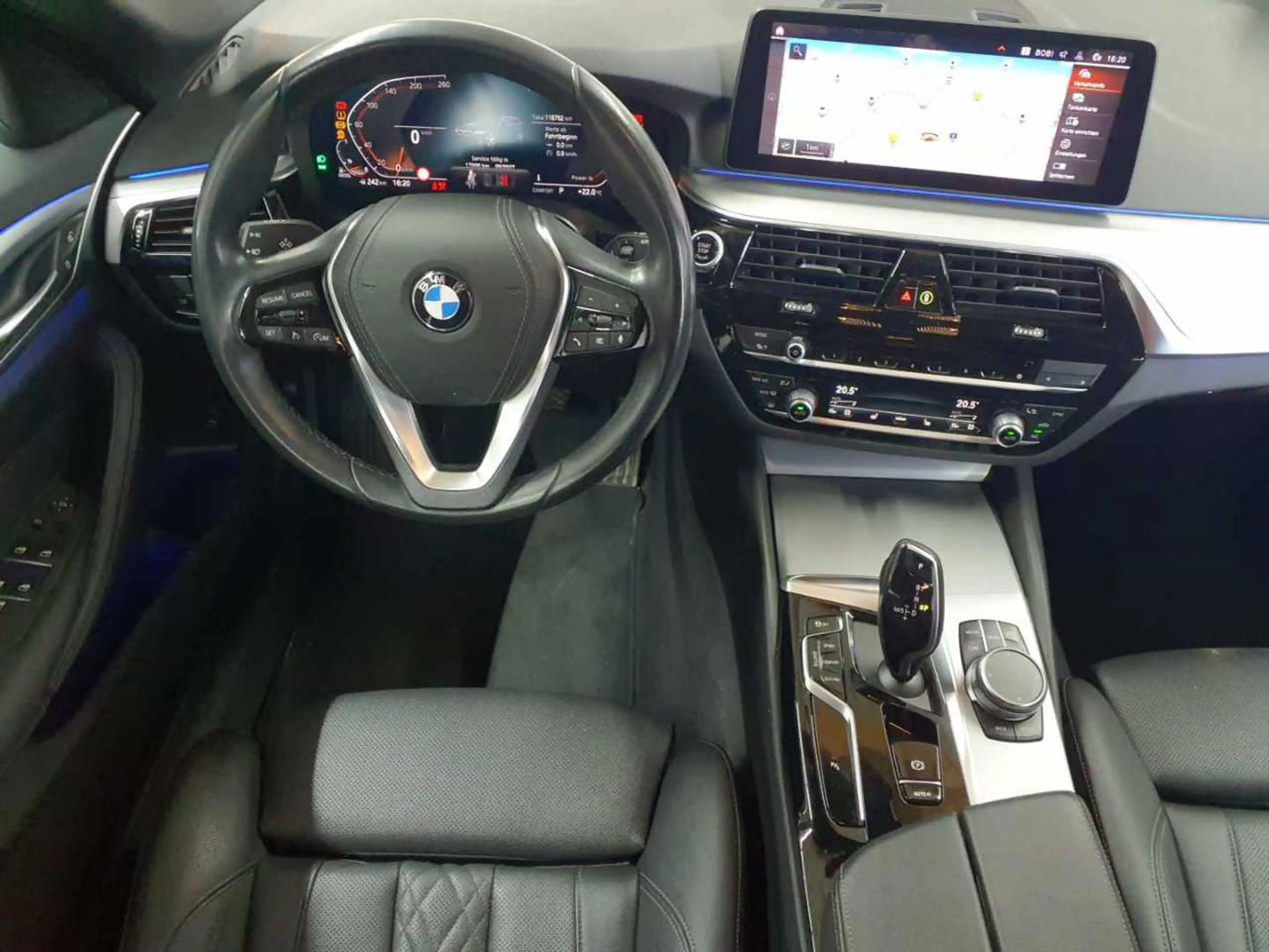 BMW 530 530d Touring Aut. Navi Leder SHZ — photo 9