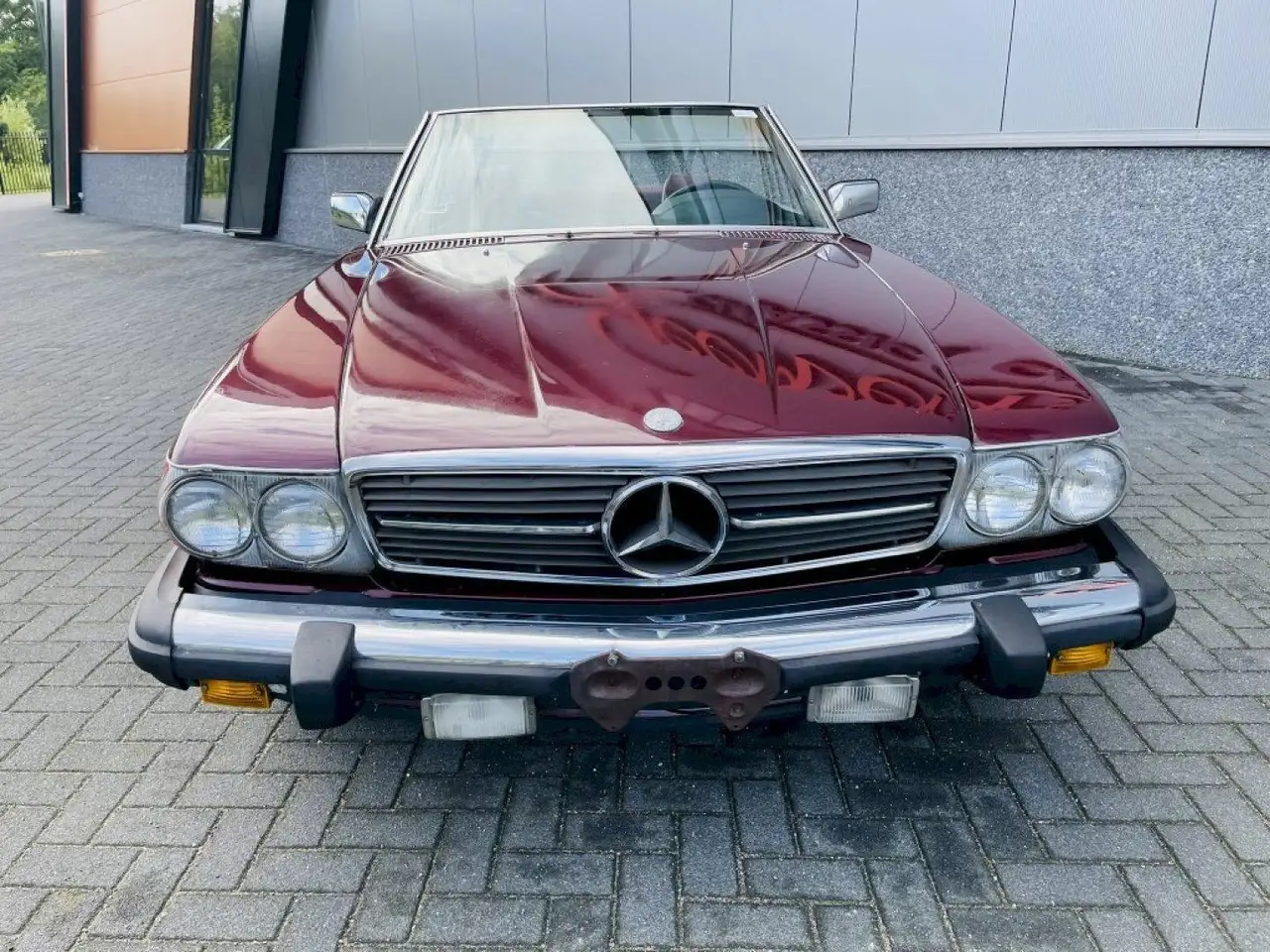 Mercedes-Benz SL 560 W107, foto 6
