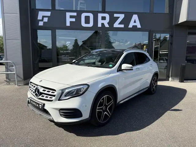 Mercedes-Benz GLA 200 GLA 200  - BM X156 Fascination
